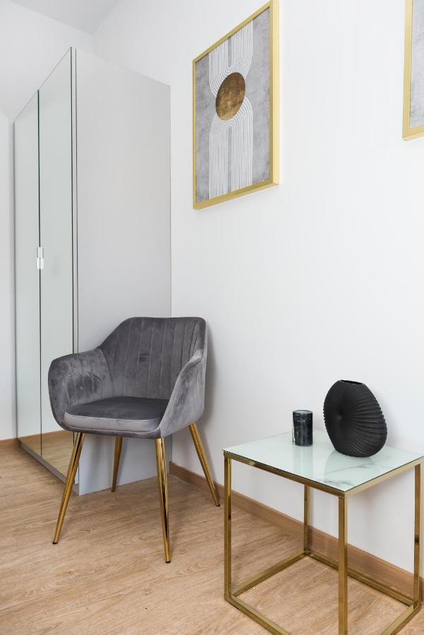 Gallery 7 - Apartment 3 كراكوفيا المظهر الخارجي الصورة