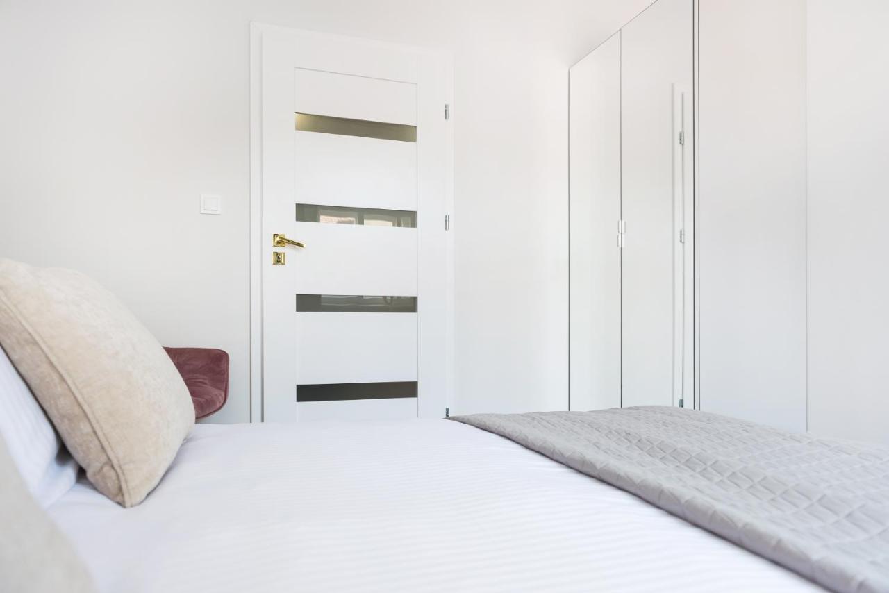 Gallery 7 - Apartment 3 كراكوفيا المظهر الخارجي الصورة