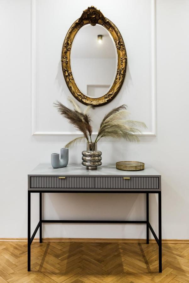 Gallery 7 - Apartment 3 كراكوفيا المظهر الخارجي الصورة
